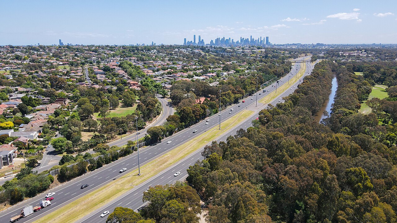 The Eastern Freeway and the Melbourne skyline, seen from Kew East
