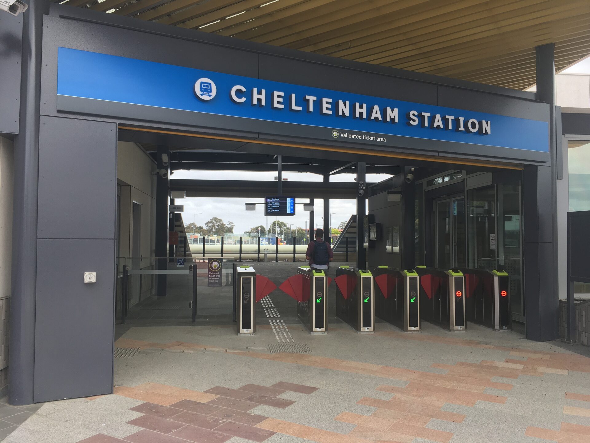 Cheltenham station entrance, 7 November 2020