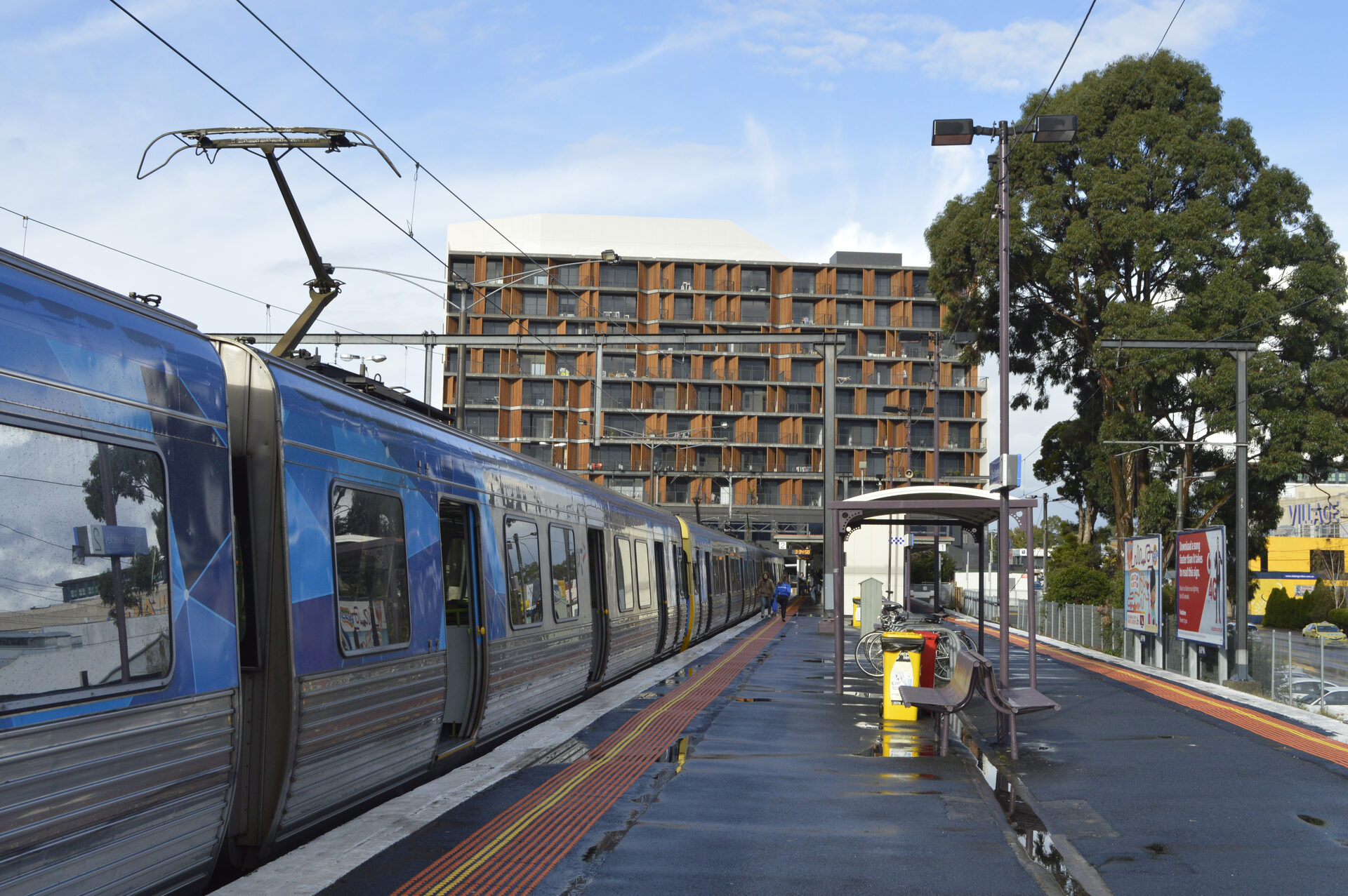 Glen Waverley station, May 2014